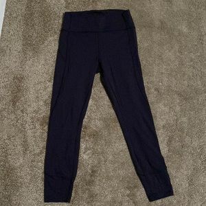 In movement 7/8 pant